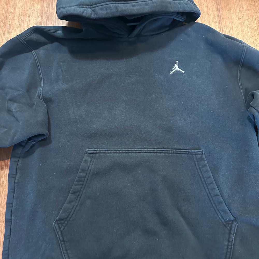 Air Jordan essentials fleece hoodie